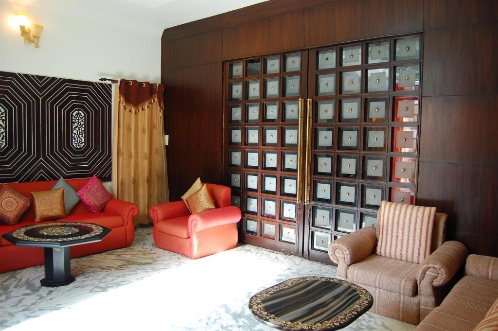 Sai Home Stay Bed & Breakfast- Near Tajmahal Agra  Exterior foto